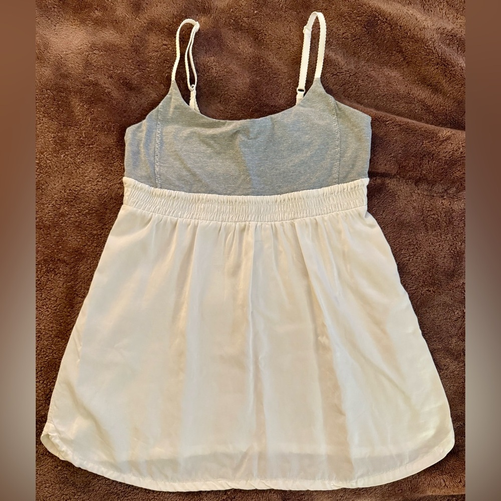 Lululemon Gray and White Tank Top